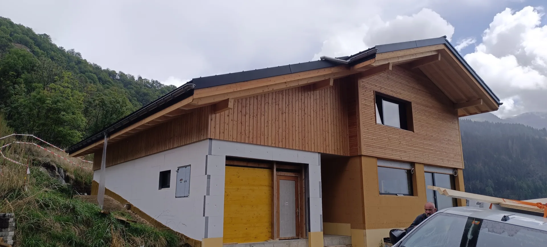 Einfamilienhaus mit Garage Fieschertal - Bild 1